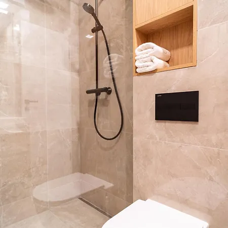 The Pearl Of Azure By Belmont Realty Appartamento Zara